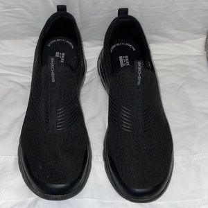 Skechers Go Walk Non-slip shoes 10 ½ - 11 ½